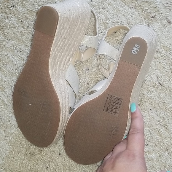 Michael Kors wedge sandals - Picture 4 of 5